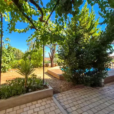 Gorgeous In בית נופש *