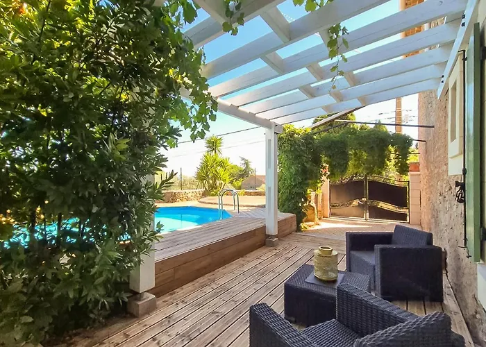 Gorgeous In בית נופש Villespassans