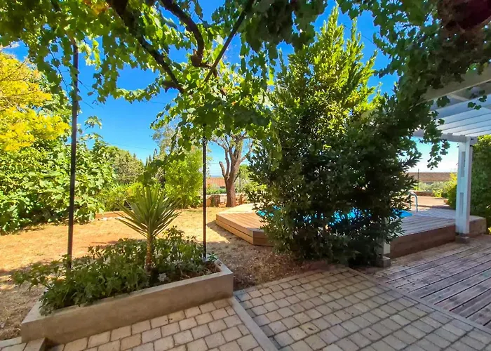 Gorgeous In בית נופש *